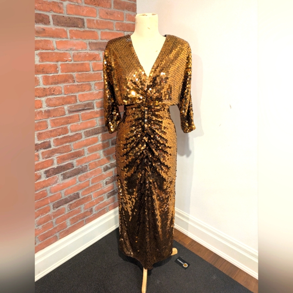 VINTAGE OLEG CASSINI GOWN